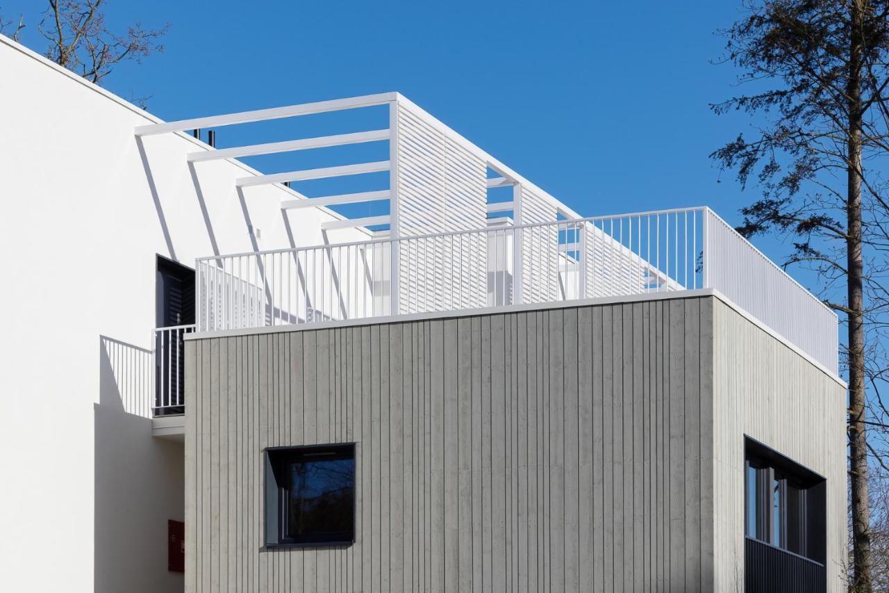 Lovesea Apartments Ревал Екстериор снимка