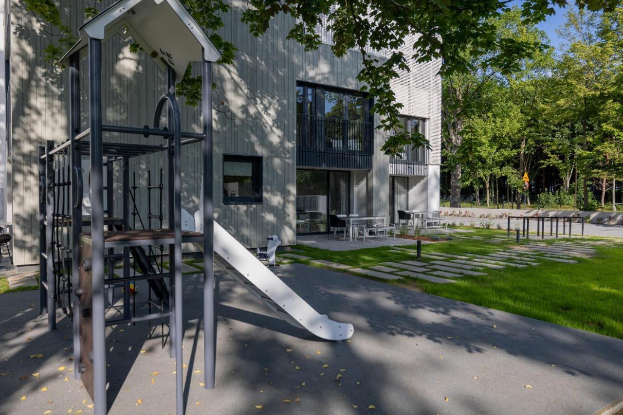 Lovesea Apartments Ревал Екстериор снимка