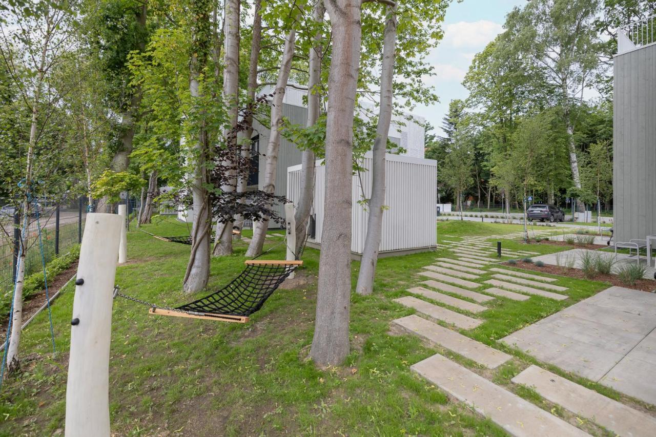 Lovesea Apartments Ревал Екстериор снимка