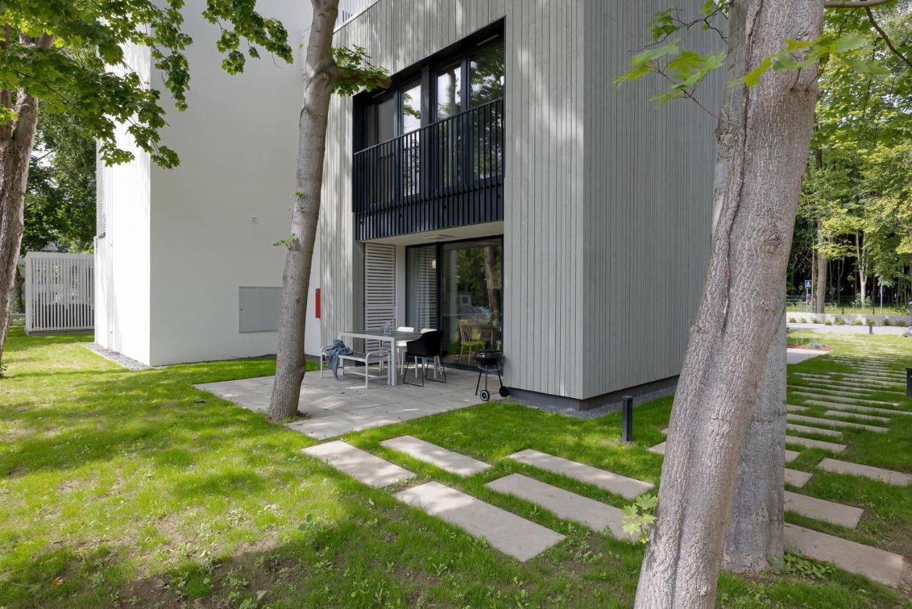 Lovesea Apartments Ревал Екстериор снимка