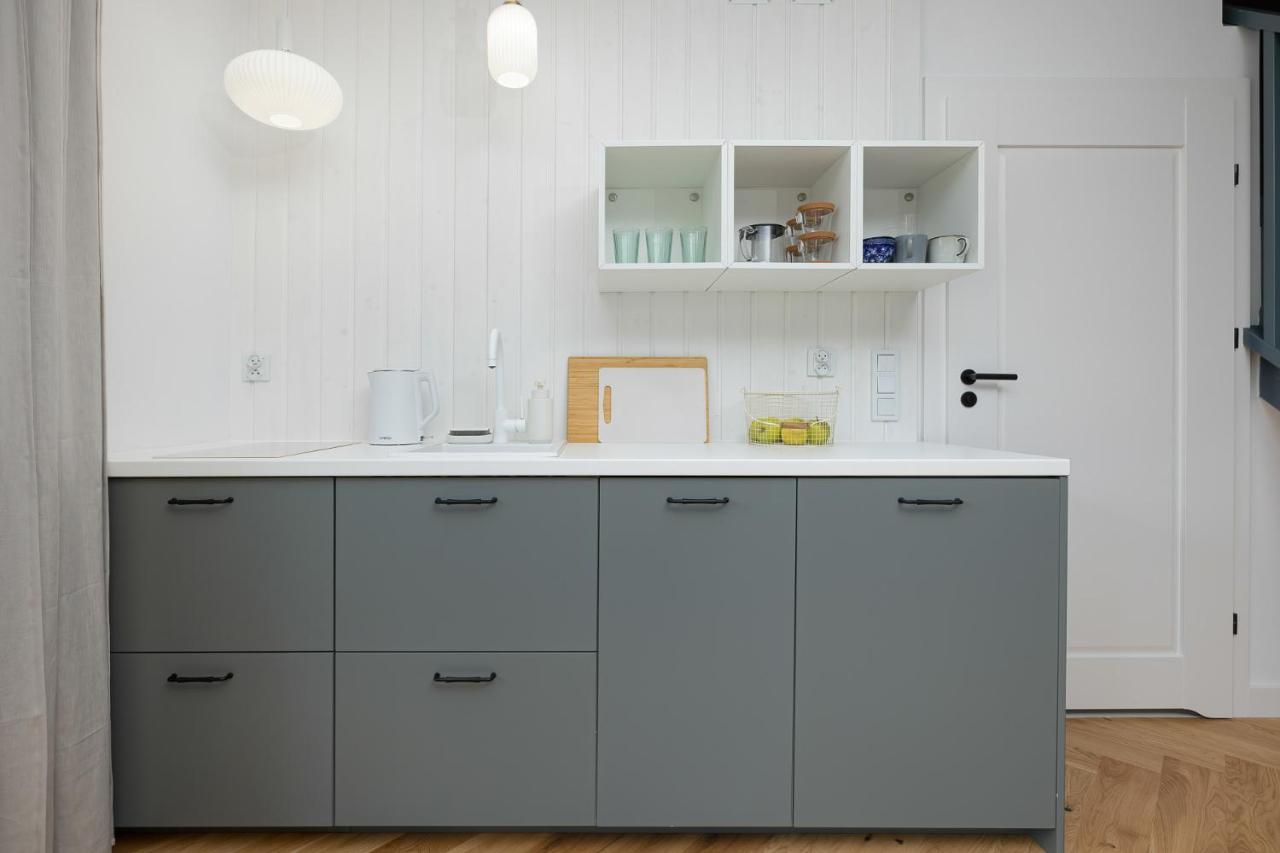 Lovesea Apartments Ревал Екстериор снимка